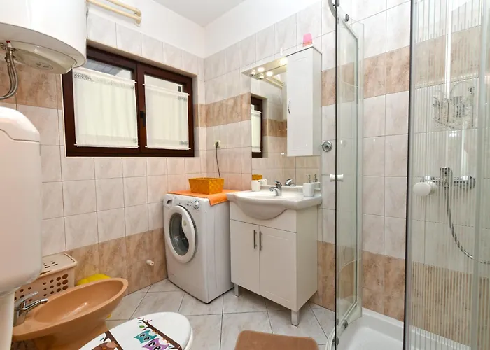 Nevina 1230 Lejlighed